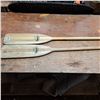 Image 1 : 2 wooden boat oars