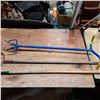 Image 1 : 2 gardening tools and 1 farming tool "haybail mover"