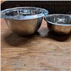 Image 2 : 3 metal bowls
