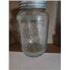 Image 1 : Nabob coffee jar