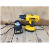Image 1 : 18v Dewalt drill, batteries & charger