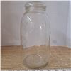 Image 3 : beaver sealer glass jar stamped 2 on the bottom