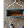 Image 2 : Old Seed Spreader