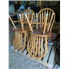 Image 3 : round pedestal table with 4 chairs
