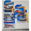 Image 1 : 5 Hotwheels vehicles in original packaging