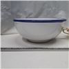 Image 2 : 3 decorative ceramic bowls