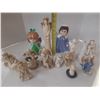 Image 2 : Decorative Figures.