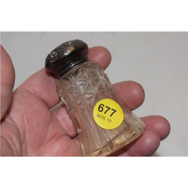 Sterling top shaker crystal