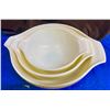 Image 2 : Set of 3 Pyrex "Shanandoah" Yellow Pattern - No Chips