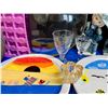 Image 2 : 11 Items in Lot Decorative Vase, Ornaments, Glassware