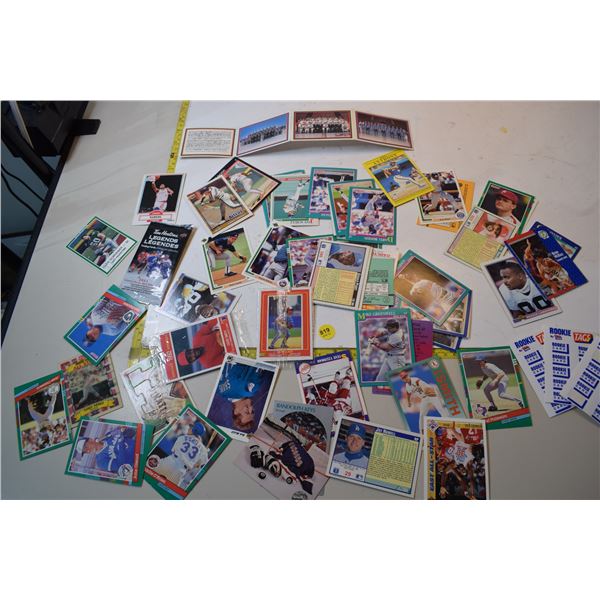 Sports cards lot