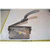 Image 1 : Old cutting tool