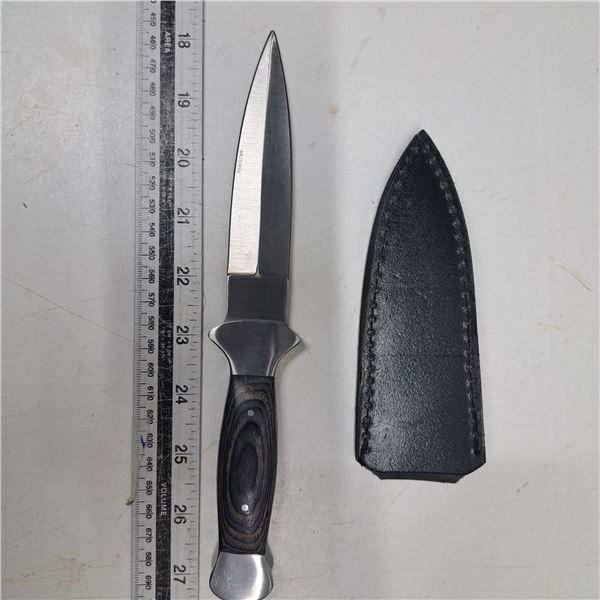 1 double edged knife