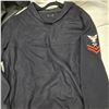 Image 2 : millitary jumper unknown size