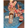 Image 2 : 1052 Dolls of the world