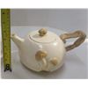 Image 1 : Mushroom Tea Pot.