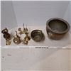 Image 1 : various brass orniments