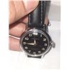 Image 2 : VINTAGE CARAVELLE BY BULOVA 17J MAN WIND  RUNS