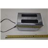 Image 1 : Proctor-Silex Toaster Oven.