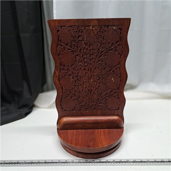 spinning key rack -19" tall