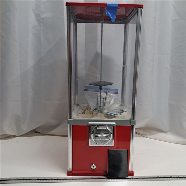bubble gum machine with coins and keys