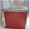 Image 4 : bubble gum machine with coins and keys