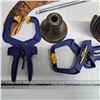 Image 3 : lot of misc items, clamps, horseshoe stand