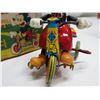 Image 2 : Vintage "Walt Disney's Mechanical Tricycal With Revolving Bell - LineMar Toys Japan - In Original Bo