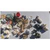 Image 7 : Cat Orniments, Décor, Statues, Magnents, and more Giant Collection