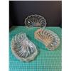 Image 1 : Eight glass sea shell, swirl tea or lunch plates.