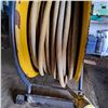 Image 3 : yellow 4 plug cable reel and 50' of cable included