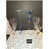 Image 1 : 22. 6 Champagne Flutes