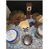 Image 1 : 40. Miscellaneous Box 2 Candle, small clock, Pickled Bums, etc