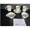 Image 1 : Vintage Pyrex Butterfly gold