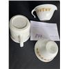 Image 2 : Vintage Pyrex Butterfly gold