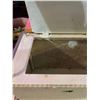 Image 3 : small white 1960 hamper with seat and casters