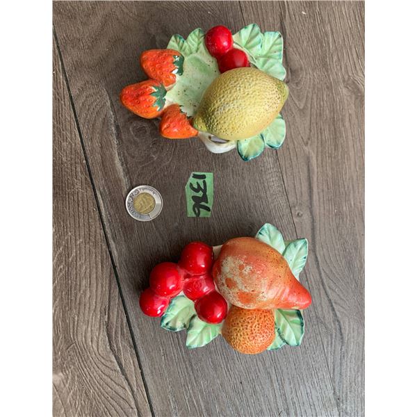 Chalk ware fruit hangers - very good condition. An excellent option for kitschy kitchens or shabby c