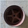 Image 1 : 1 HC 400 international Belt pulley fly wheel