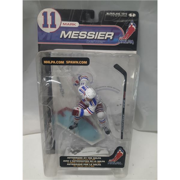 Mark Messier NHLPA Series 2 McFarlane's Sports Picks. (New in Package)