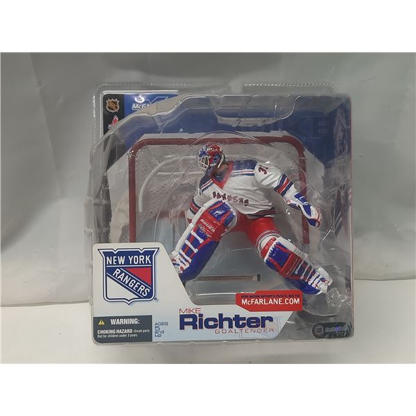 Mike Richter NHL Series 4 McFarlane's Sportspick (New York Rangers). (New in Package)