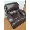 Image 2 : *Leather Electric Reclining Chair- 38" x 40" x 40"