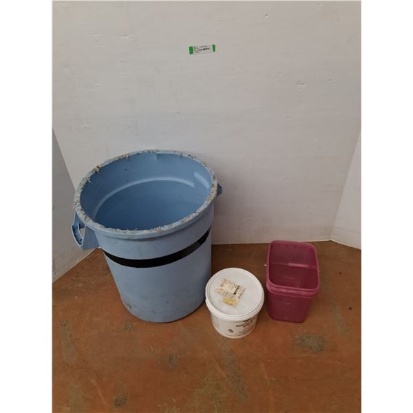 *(3) VariousSized Pails/ Bins- tallest is 22.5" Tall, Cannot Ship