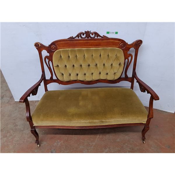*Vintage Cushioned Wheeled Bench