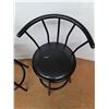 Image 2 : (2) Cushioned Bar Stools