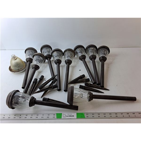 (10) Solar Lights & Stakes