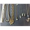 Image 2 : (5) Necklaces, Set of Earrings, Bracelet