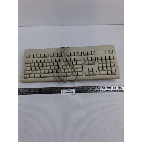 Apple Keyboard M2980 - Untested
