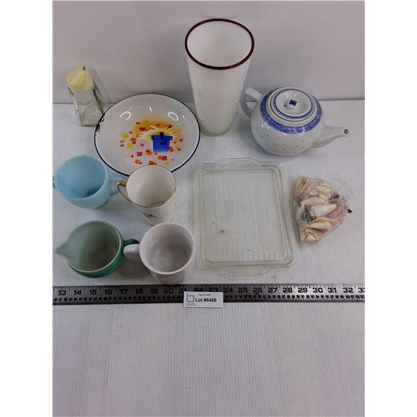 Mostly Vintage Dishes Lot, Seashells