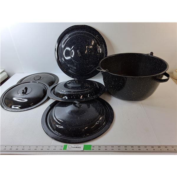 Enamel Pot 15" Diameter, (5) Lids