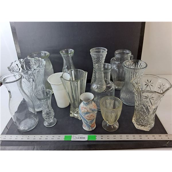 *(14) Vases- Ceramic/Glass Up to 10" Tall